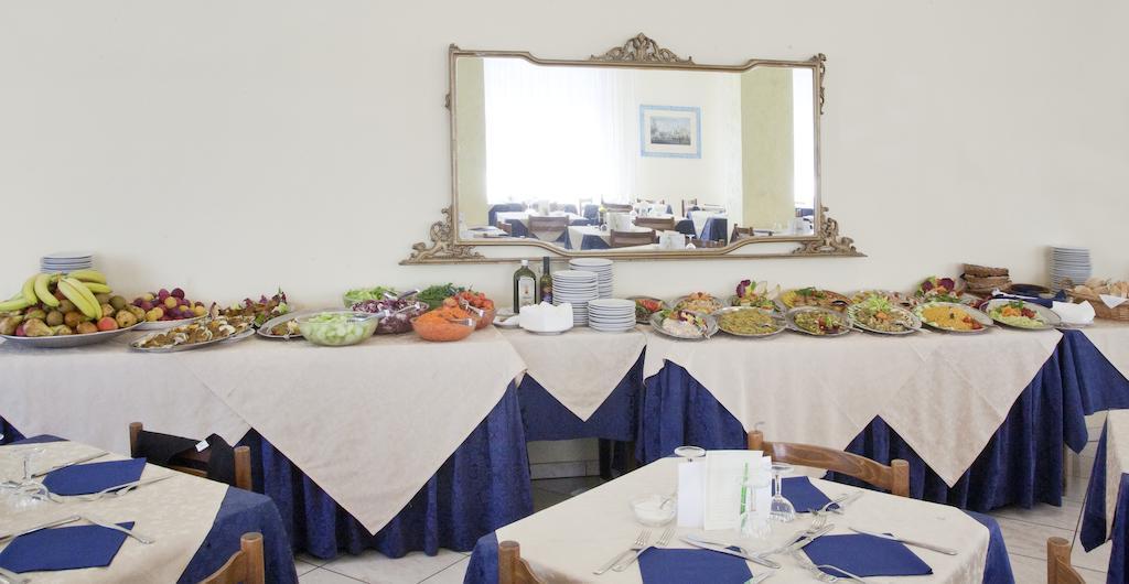 Hotel Quisisana Rimini Esterno foto